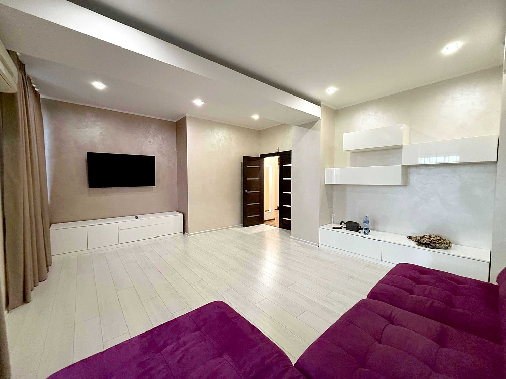 +‼️ Аренда 3-комн. кв. 90м2 с автон. отоплением в р-не ул. Сталеваров Запоріжжя - зображення 1