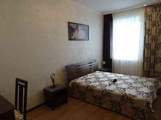 2к., 79м2,  пр.Науки, новобудова Триумф Харьков