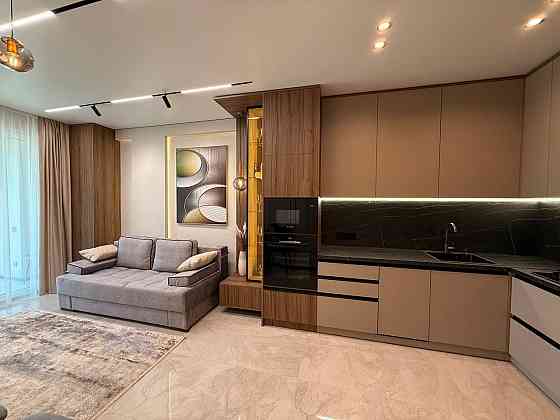 Продаж  1 кім. квартири + кухня-студія вул. Угорська ЖК Софіївка Львов