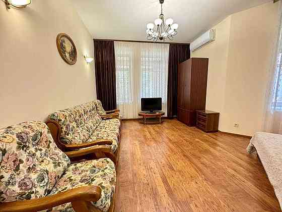 Оренда 1к квартири Клубний будинок вулиця Гоголя центр парк Шевченка Днепр