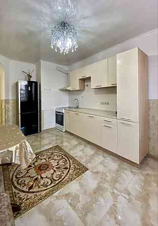 Сдам Кадор на Ак.Сахарова 1 комн.квартира с балконом! Крижанівка