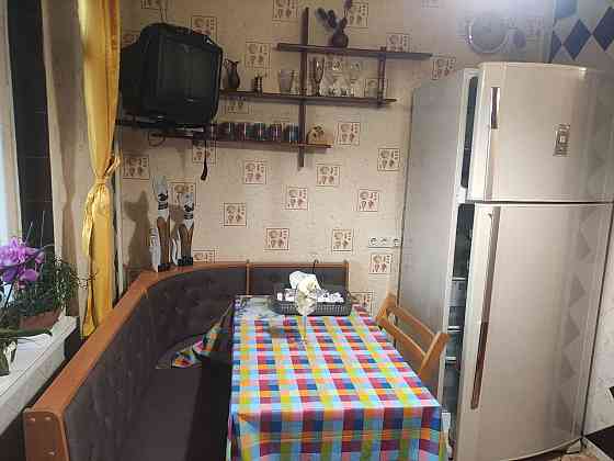 2 кв, м.Деміївська, Видубичі, вул.Феодосійська, 8 Киев