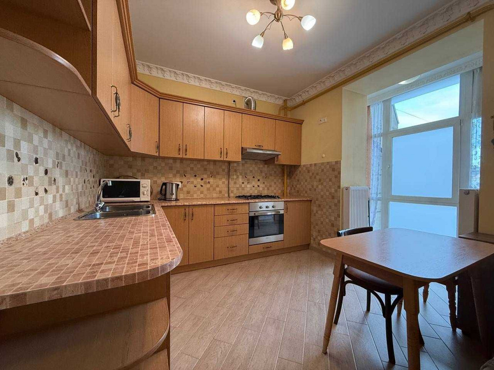 1 к. к. вул. Г. Мазепи Ивано-Франковск - изображение 1