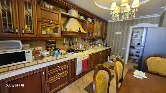 Продаж  3-к квартири з  якісним ремонтом з меблями та технікою Запоріжжя