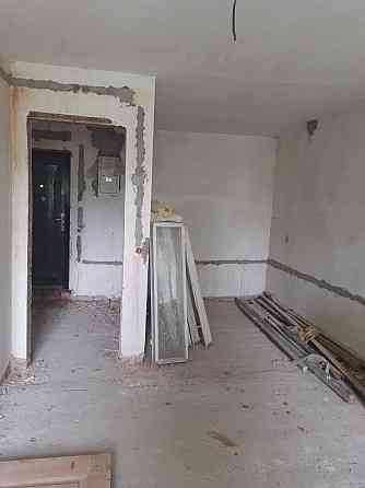 1к квартира з частковим ремонтом, бічна Коновальця Івано-Франківськ