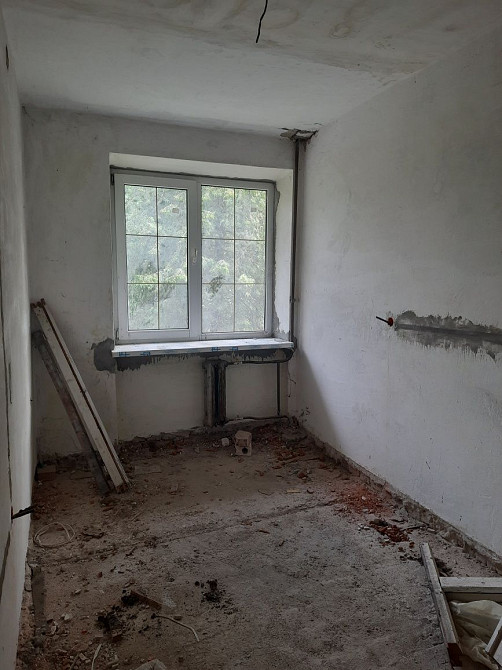 1к квартира з частковим ремонтом, бічна Коновальця Ивано-Франковск - изображение 1