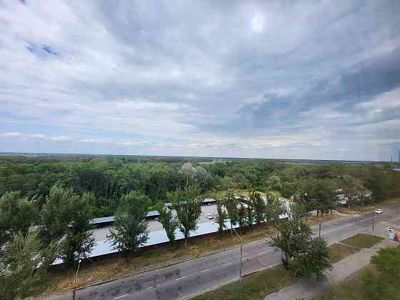 Продам четырёхкомнатную квартиру. Левый берег. Кам`янське (Запорізька обл.)