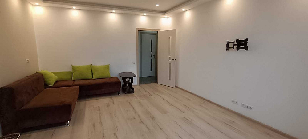 Найбеспечний 1 поверх! 2 кімн. кв. з ремонтом та меблями. СЕРТИФІКАТ Ирпень - изображение 4