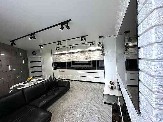 БЕЗ КОМІСІЇ! особлива євро ТРИКІМНАТНА квартира з ЯКІСНИМ ремонтом Гостомель