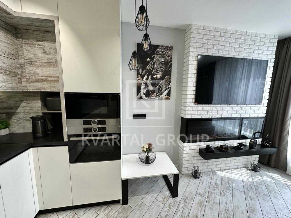 БЕЗ КОМІСІЇ! особлива євро ТРИКІМНАТНА квартира з ЯКІСНИМ ремонтом Гостомель - зображення 2