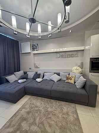 Продаж 2-кімнатної квартири в ЖК "Дипломат Холл" Київ