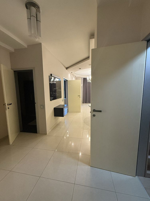 Продаж 2-кімнатної квартири в ЖК "Дипломат Холл" Київ - зображення 6