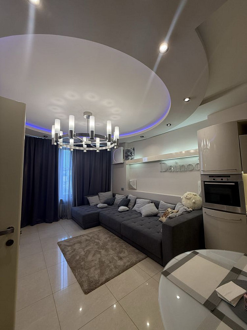 Продаж 2-кімнатної квартири в ЖК "Дипломат Холл" Київ - зображення 2