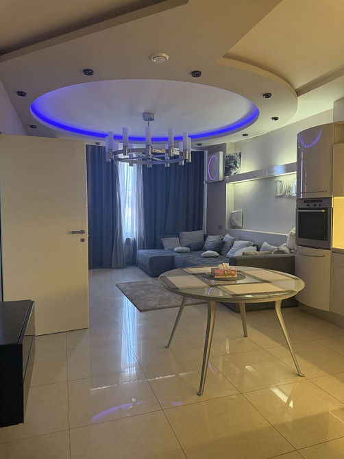 Продаж 2-кімнатної квартири в ЖК "Дипломат Холл" Київ - зображення 1