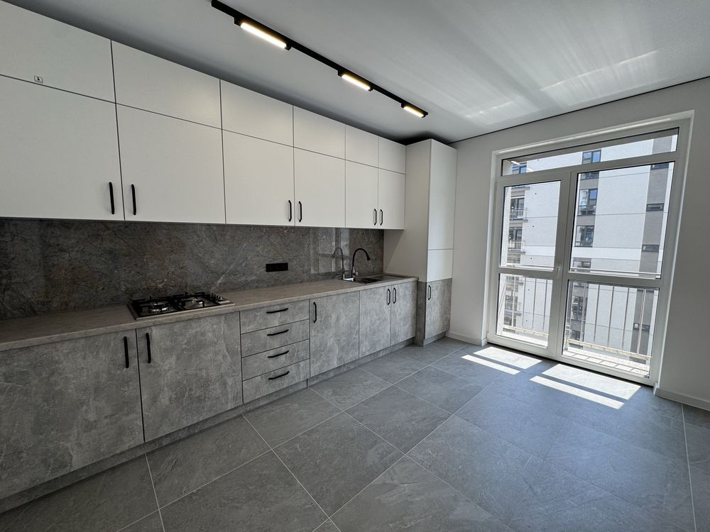 Простора 1 кім з ремонтом біля озера Крихівці - зображення 2