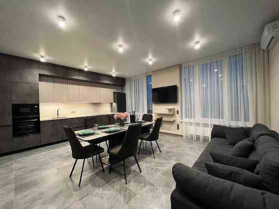 ЖК Севен, дворівнева квартира з новим ремонтом. Є тераса. Без комісії Київ