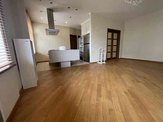 Оренда 3 кімнатної квартири, вул. Почайнинська 23, Поділ. Киев