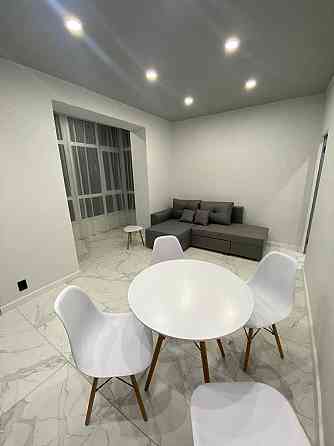 Оренда квартири Центр біля стометрівки Є гардеробна Ивано-Франковск