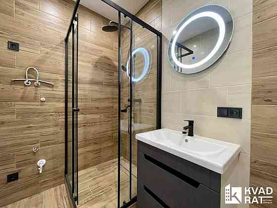 Простора 1-кім квартира з ремонтом в центрі! Обжитий будинок Івано-Франківськ