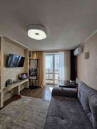 Продам 3 кімнатну квартиру пр.О.Поля / Кірова ( Славутич, парк)
Прода Днепр