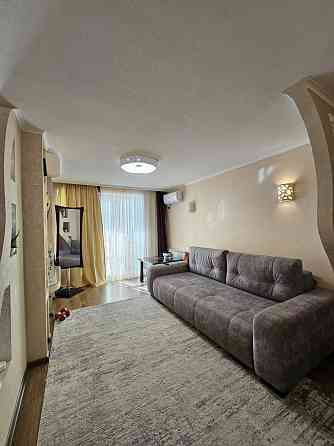 Продам 3 кімнатну квартиру пр.О.Поля / Кірова ( Славутич, парк)
Прода Днепр