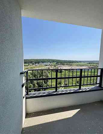 Продається квартира з видом на набережну та ліс. Є Балкон та Газ. Ирпень