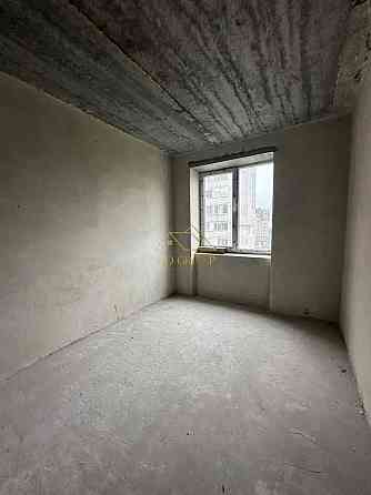 Продаю 2-х кім квартиру, готова до ремонту Івано-Франківськ