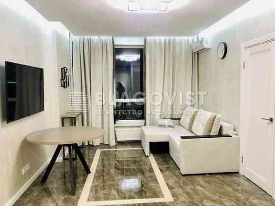 Гавела Вацлава  бульв. (Лепсе Івана), 6/7а, L-квартал. Киев