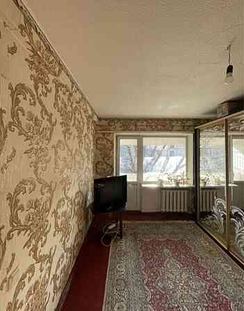 Продам 1 ком.квартиру Кам`янське (Запорізька обл.)