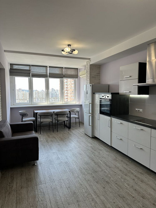 2 кімнатна кв. 81м2 по вул. Драгоманова 40є  від власника без комісії Вишневое - изображение 4