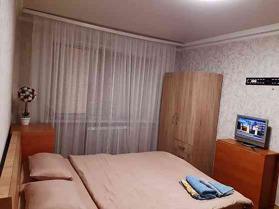 Затишна квартира метро Дарниця Київ