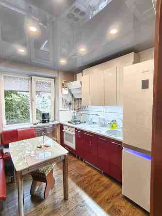 ПРОДАМ 3 комнатную с капитальным ремонтом Орбита Варус Павлоград