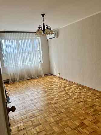 Продаж квартири! Симиренка 12б, 1 кімн! Парк Совки. Сертифікат Київ