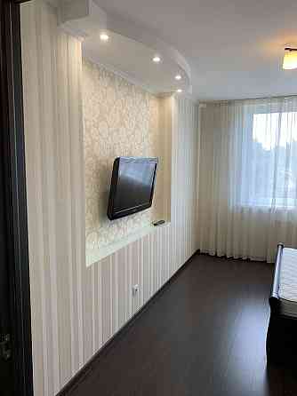 Довгострокова оренда вул. Поправки 14 Киев