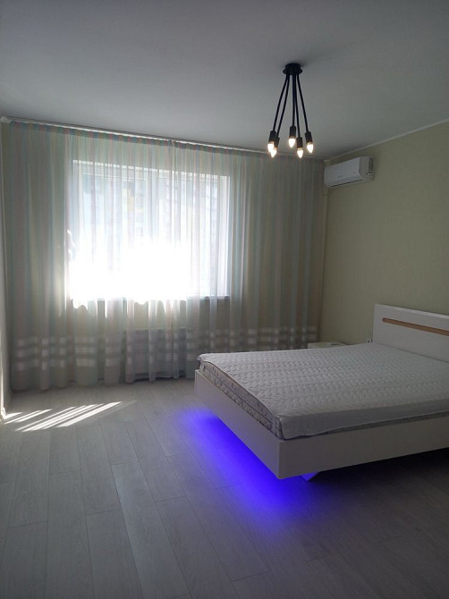 Перша оренда в ЖК Сирецькі. Сади Киев - изображение 2