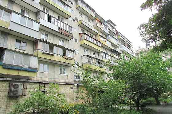 Продаж  3х. кімнатної квартири, вул. Чорнобильська  3 Київ