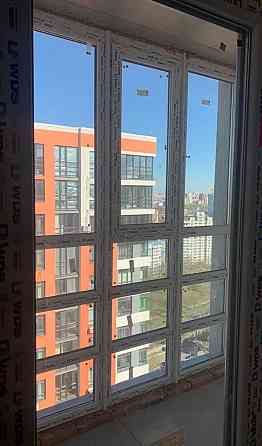 ЖК Бережанський квартира+кладовка на поверсі Київ