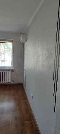 Продам двокімнатну квартиру р-н автовокзалу Кривой Рог