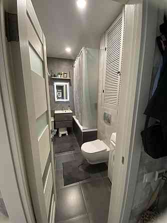 Продам однокімнатну квартиру в ЖК Харківський Київ