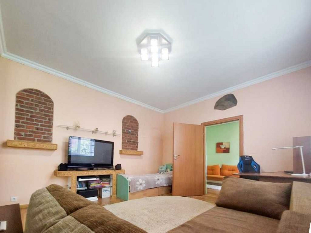 Продається 1 кім кв. в польськом будинку по вул Кобилянської. Івано-Франківськ - зображення 1