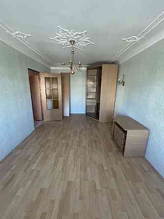 Продаж 1-кімнатної квартири Харківське шосе 1 Київ