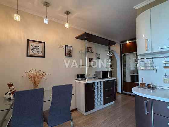 Продаж 2к квартири з ремонтом, метро Позняки, вул. Княжий Затон 4-А Київ