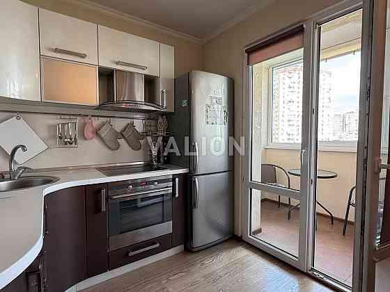 Продаж 2к квартири з ремонтом, метро Позняки, вул. Княжий Затон 4-А Київ