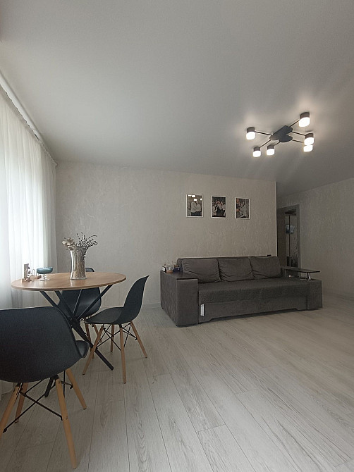 Продається 3-ох кімнатна квартира в центрі міста Кам`янець-Подільський - зображення 4