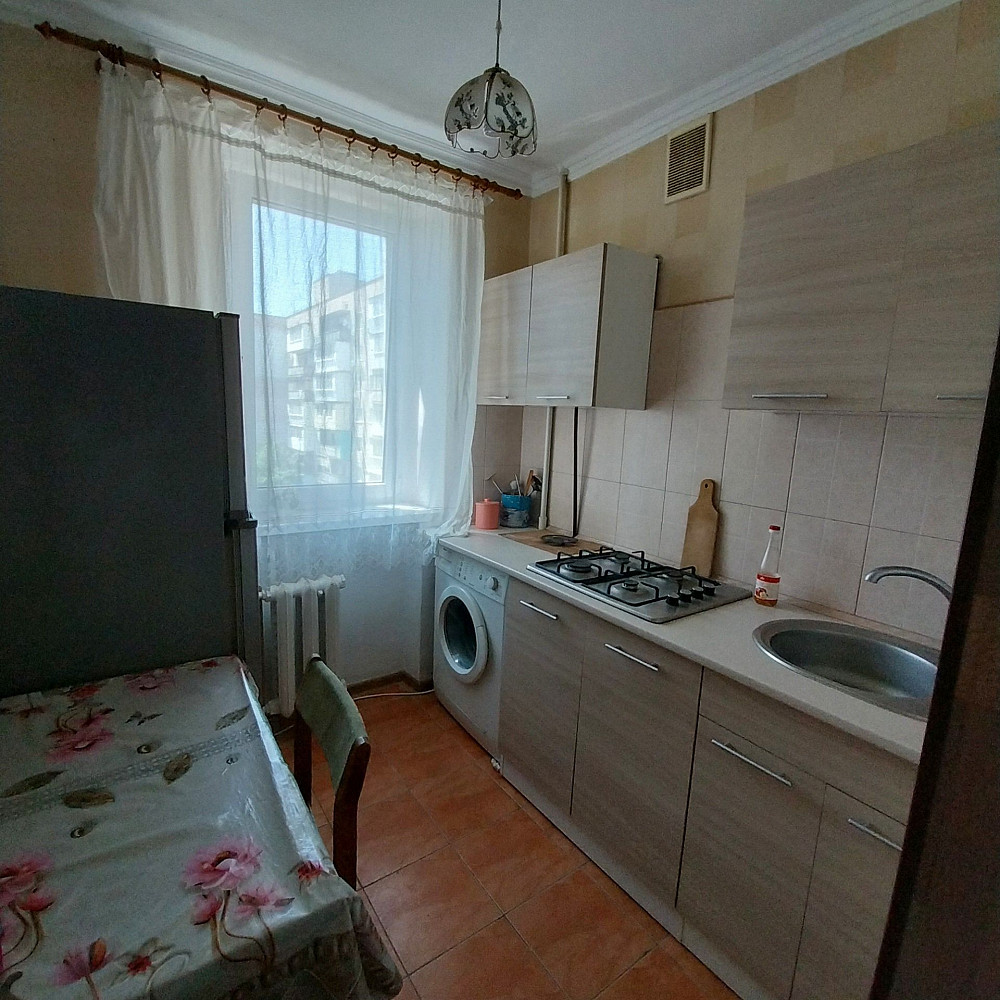 Гостинка 12 кв.м Черноморск - изображение 3