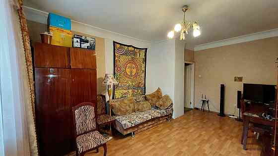 2 комнатная Сталинка. ЦЕНТР.Комнаты раздельные.Общая площадь 47 метров Одесса