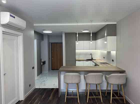 ЖК Квартет  ПЕРША здача метро ЦЕНТР 5 хв. Генератор підземний паркінг Киев