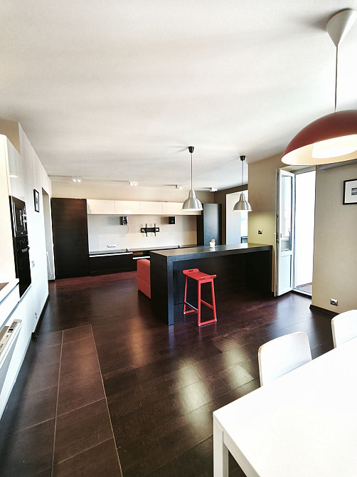 Шикарна велика квартира студія, в будинку де є бомбосховище. Чабаны - изображение 5