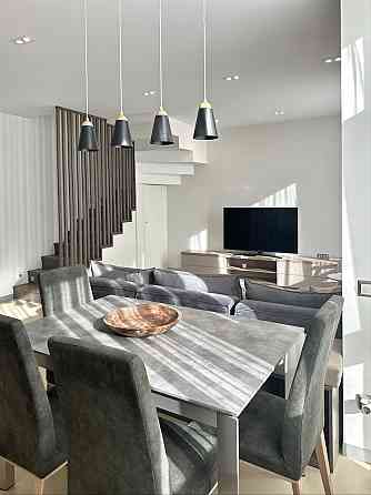 Авторський проект. Оренда дворівневої квартири в ЖК Комфорт Таун Киев