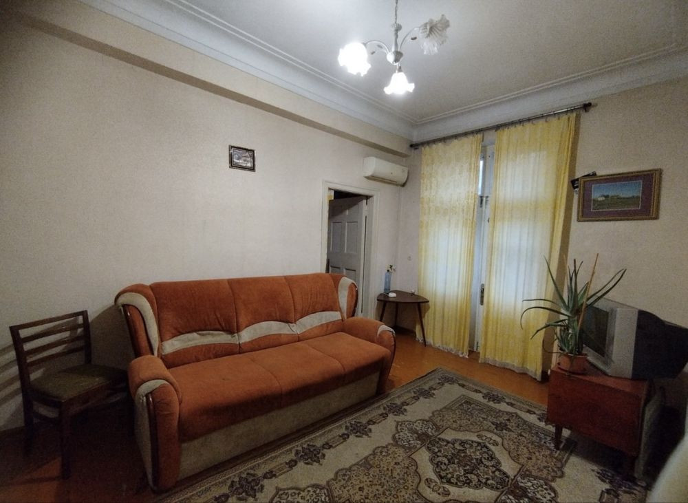 Оренда 2-кімн. квартири в Центрі, вул.Фанатська, р-н 31 гімназії Запоріжжя - зображення 1